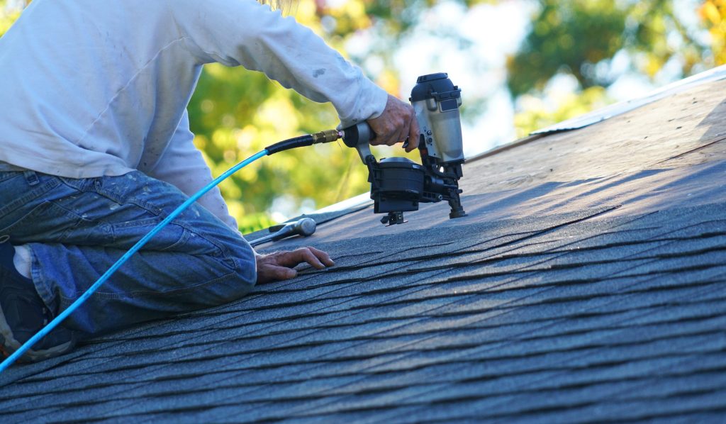 Asphalt Shingles Roof Installation